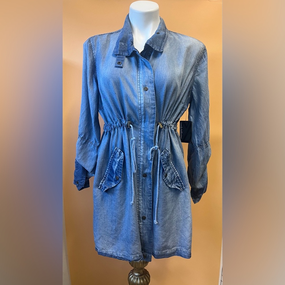Wendy Bellissimo Denim Blue Maternity Shirt Size M